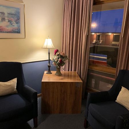Blue Spruce Motel Норт Плат Екстериор снимка